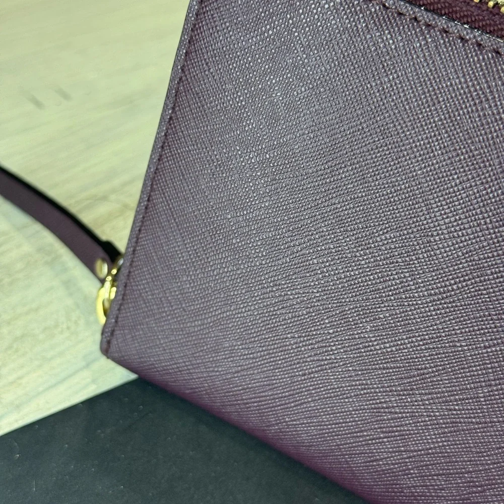 kate spade Plum Zip-Around Saffiano Wallet with Gold Hardware-NWOT